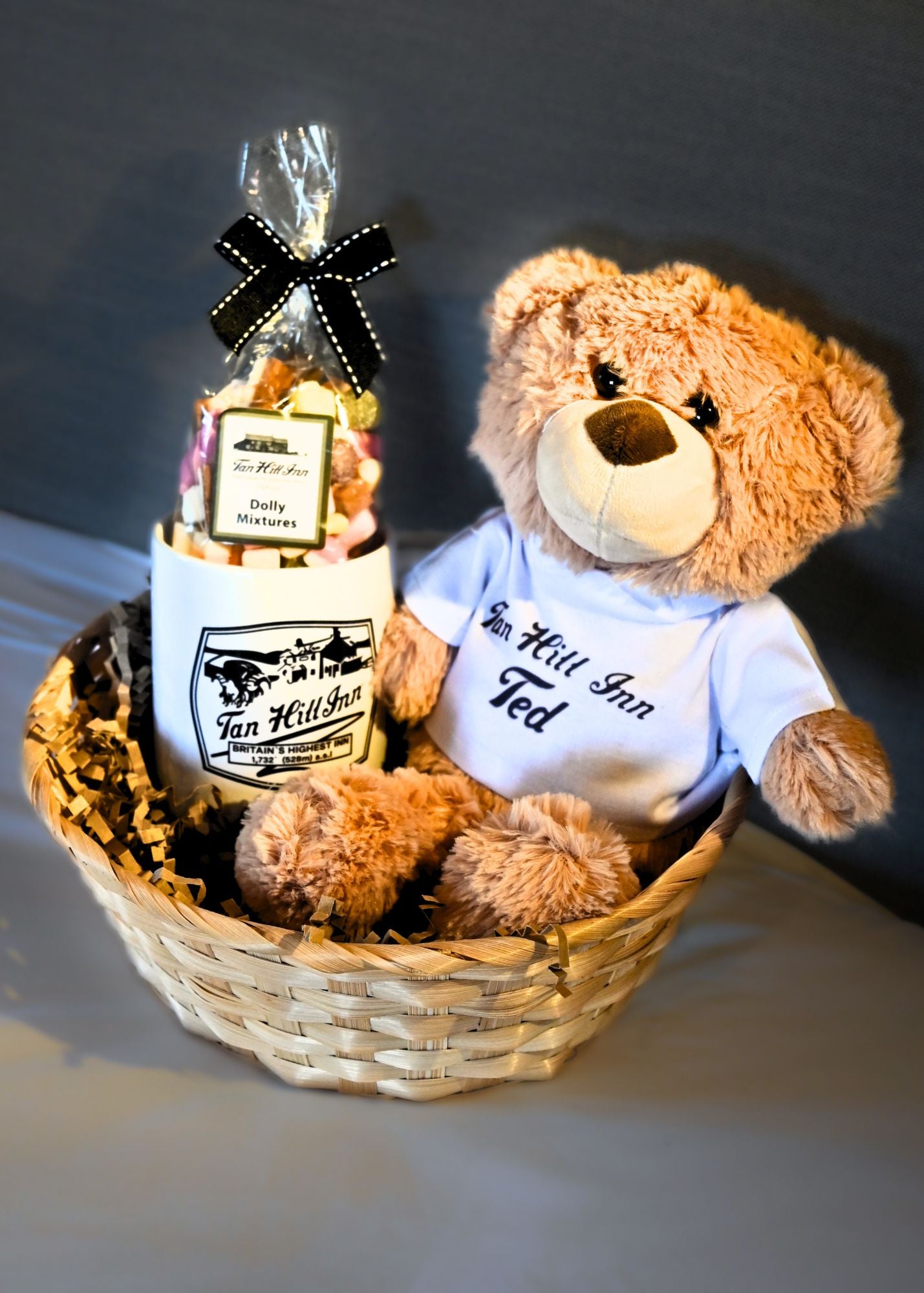 Hamper - Bronze