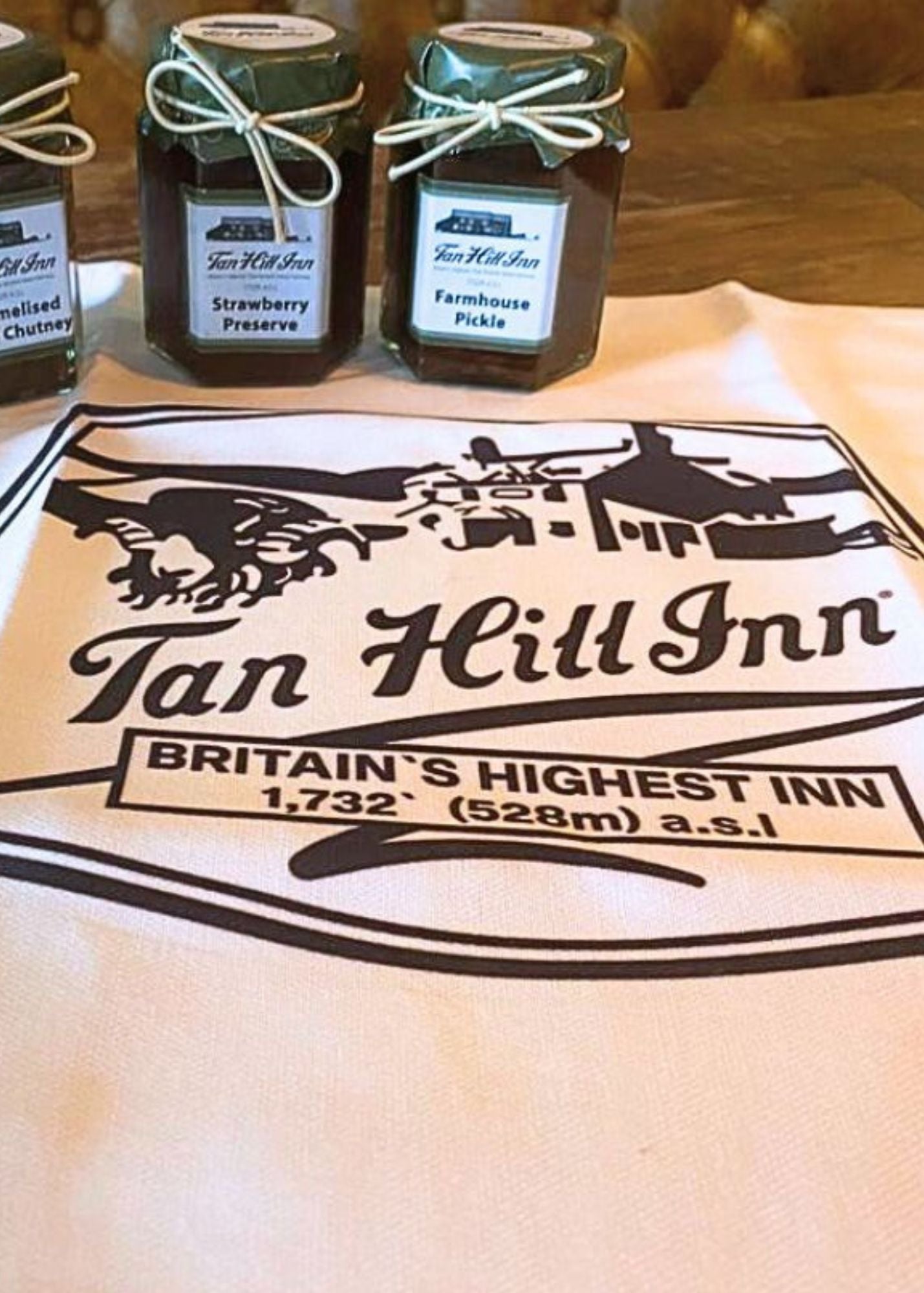 Tan Hill Inn Tea Towel